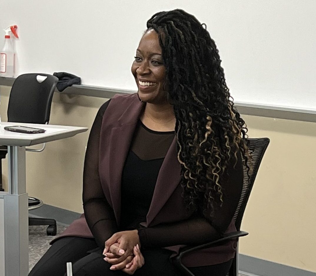 Tracy Williams '04 ('08 MS) Returns to Campus, Shares How